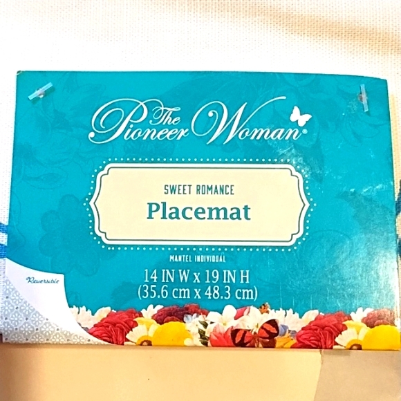 NWT Double Sided Placemats (Set of 3) - Picture 2 of 6